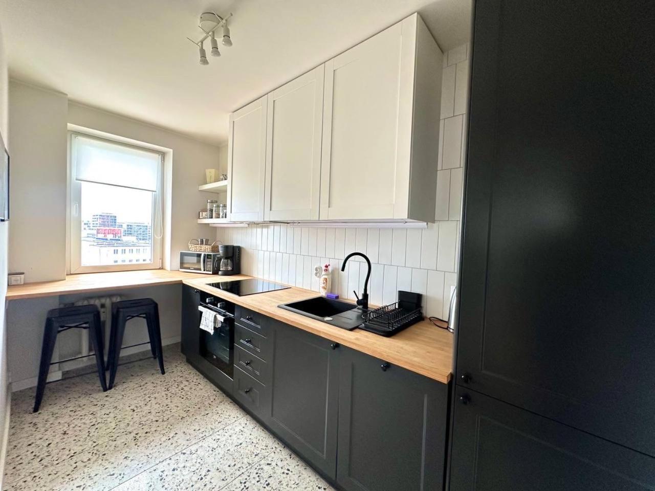 Appartement Ohmyhome - Platynowa Warschau